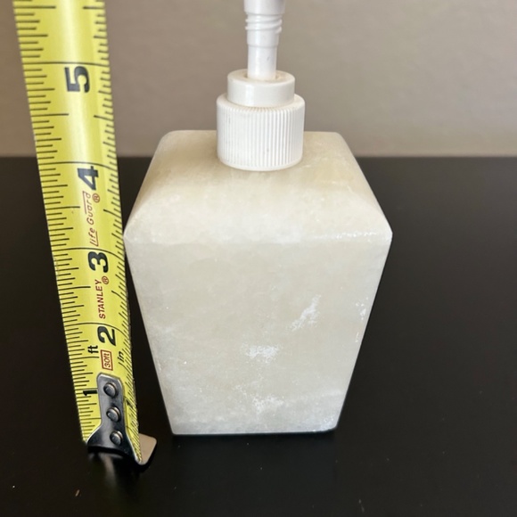 Marble 4 piece Bathroom Set. NWOT - Picture 7 of 7